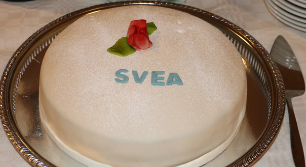Foto på prinsesstårta med namnet Svea.